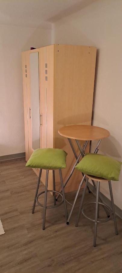 "Baerenhaus" Ferienwohnung Püttlingen Exteriör bild